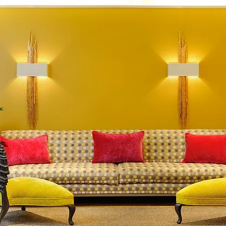 Baume Hotel 4*