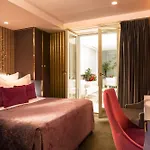 Baume Hotel 4*